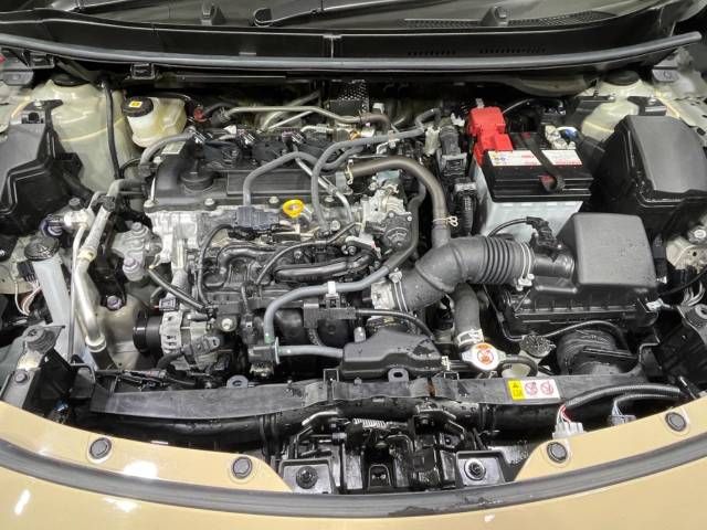 Toyota YARIS CROSS 2023-05 188117-18