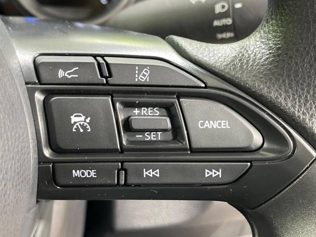 Toyota YARIS CROSS 2023-05 188117-5