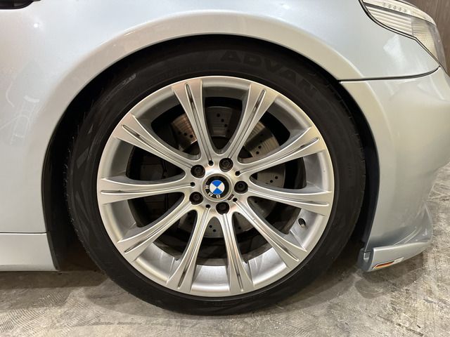 Bmw M5 2005-08 5106-18