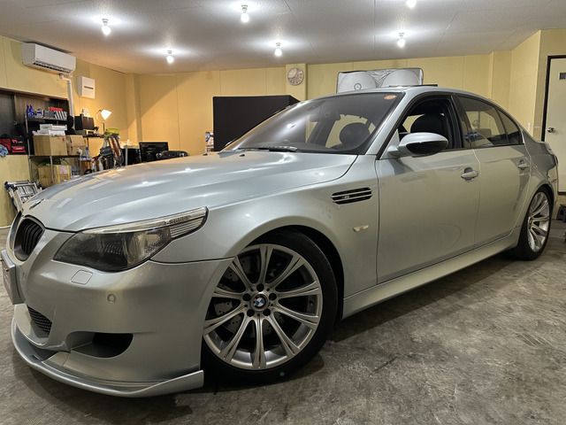 Bmw M5 2005-08 5106-4