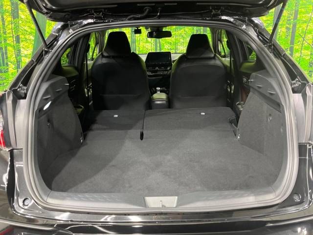 Toyota C-HR 2017-03 26972-10