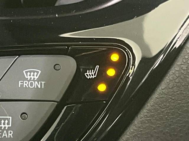 Toyota C-HR 2017-03 26972-6