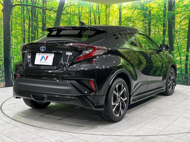 Toyota C-HR 2017-03 26972-17