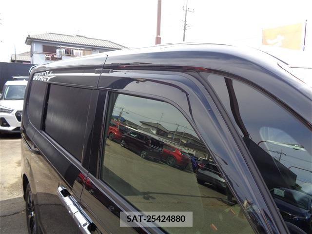 Honda STEP WGN 2023-09 315213-7