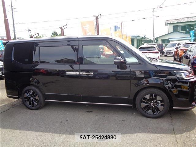 Honda STEP WGN 2023-09 315213-2