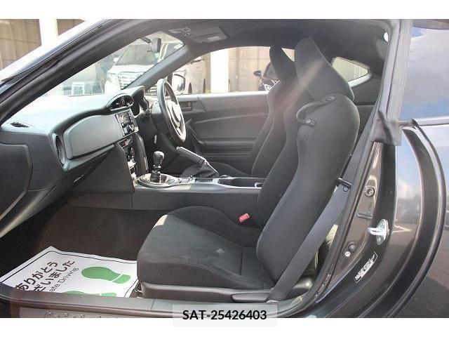 Toyota 86 2016-11 355251-15
