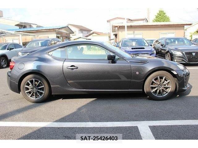 Toyota 86 2016-11 355251-7