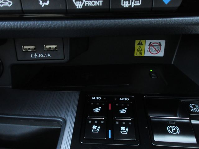 Lexus RX 2022-06 1121-27