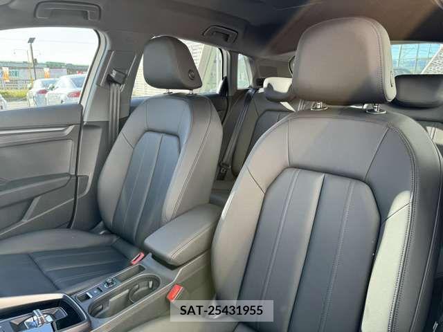 Audi A3 2023-11 260998-10