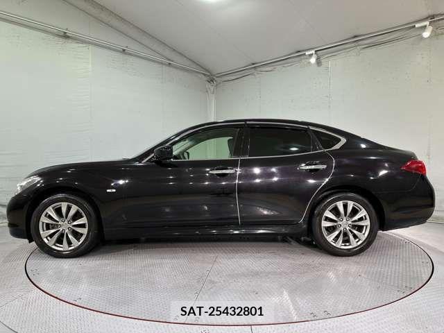 Nissan FUGA 2012-10 270699-11