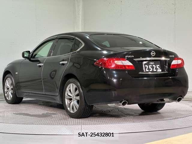 Nissan FUGA 2012-10 270699-10