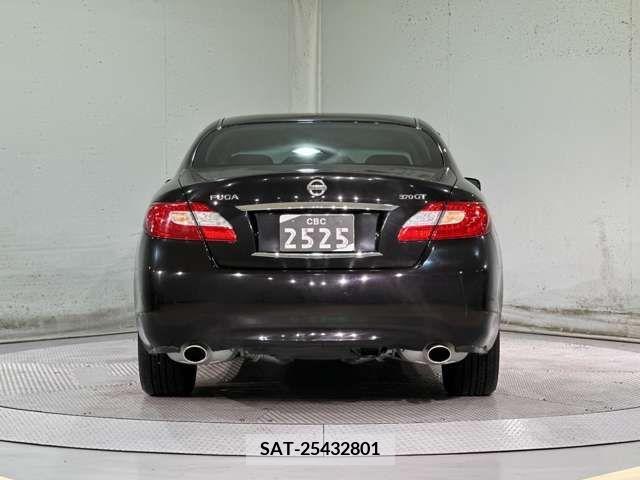 Nissan FUGA 2012-10 270699-9