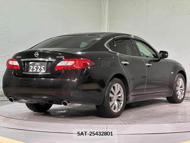 Nissan FUGA 2012-10 270699-8