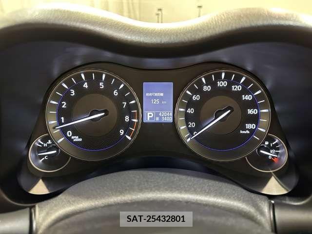 Nissan FUGA 2012-10 270699-14