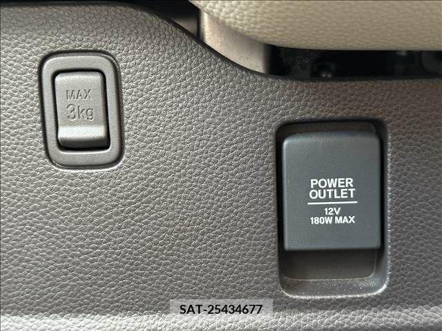Honda N BOX 2019-06 392593-23