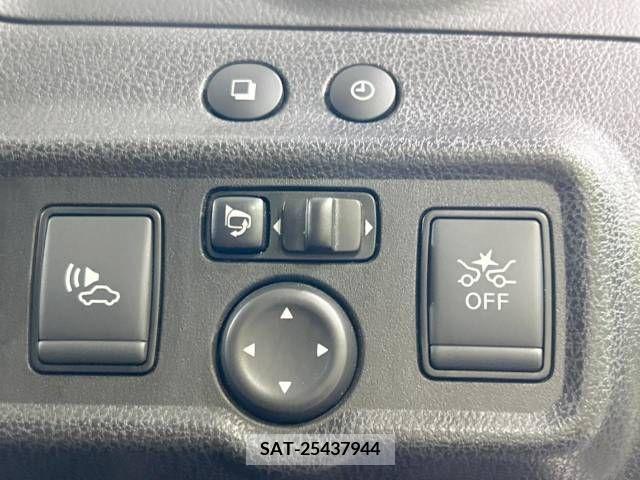 Nissan NOTE 2019-10 337196-6