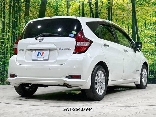 Nissan NOTE 2019-10 337196-17