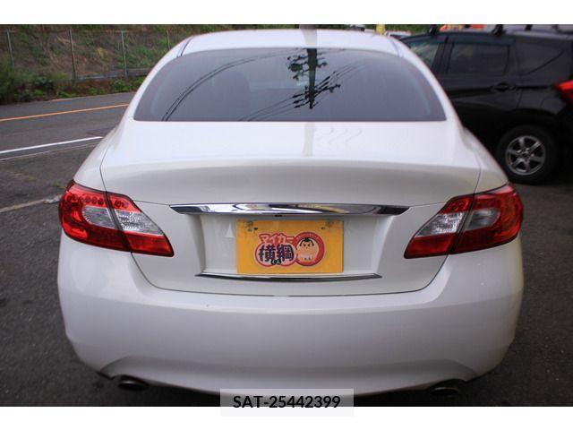 Nissan FUGA 2010-03 324769-17