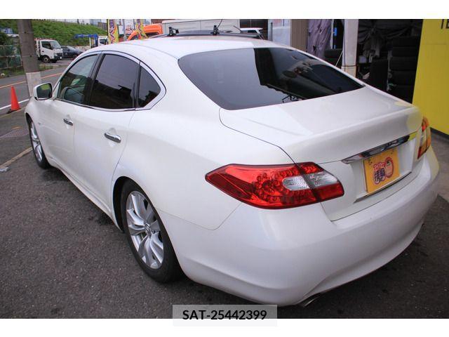 Nissan FUGA 2010-03 324769-16