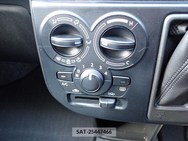 Suzuki ALTO 2017-01 372440-6