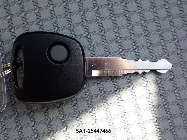 Suzuki ALTO 2017-01 372440-17