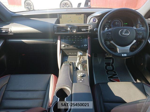 Lexus IS 2017-06 206332-8