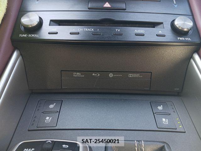 Lexus IS 2017-06 206332-16