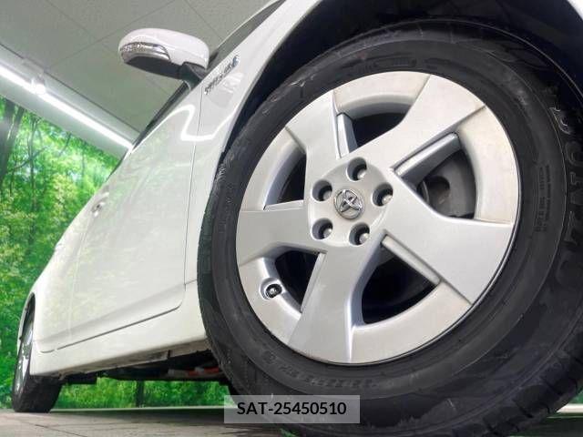 Toyota PRIUS 2010-04 282179-13
