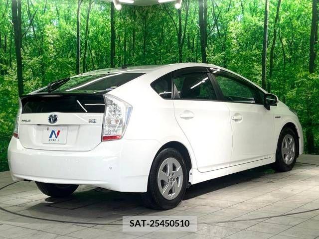 Toyota PRIUS 2010-04 282179-17