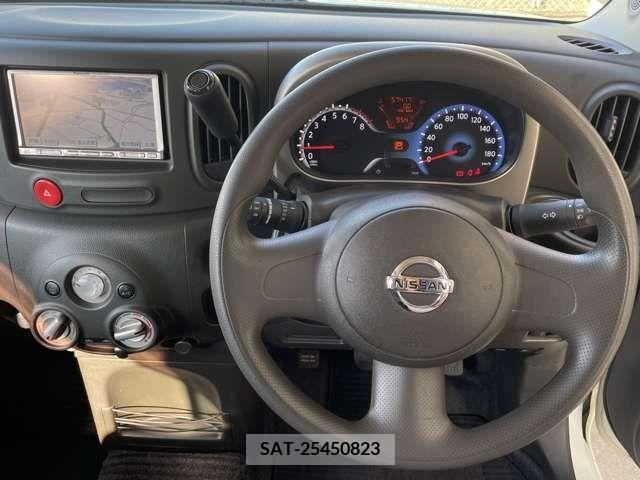Nissan CUBE 2010-06 221712-1
