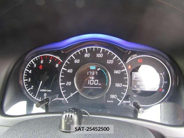 Nissan NOTE 2013-05 280033-12