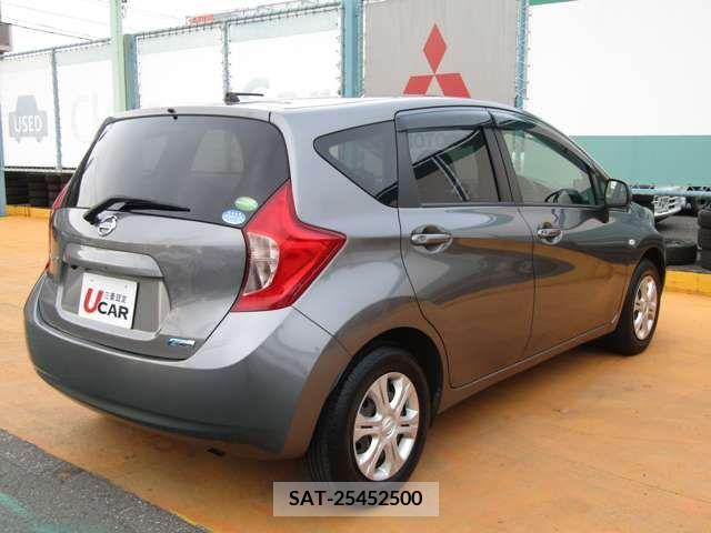 Nissan NOTE 2013-05 280033-8