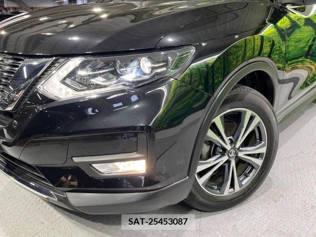Nissan X-TRAIL 2019-06 378319-12