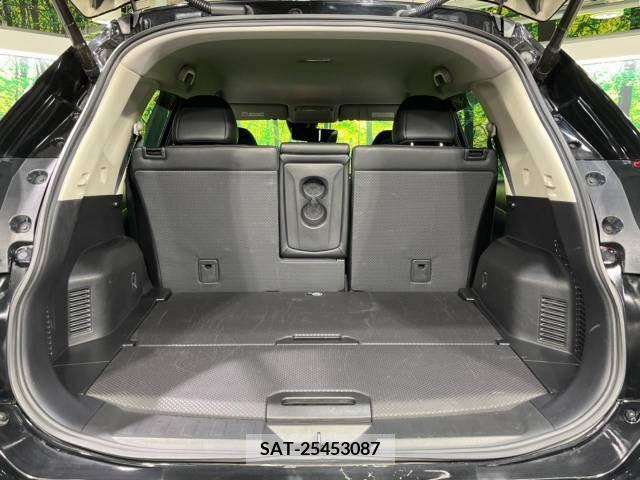 Nissan X-TRAIL 2019-06 378319-11