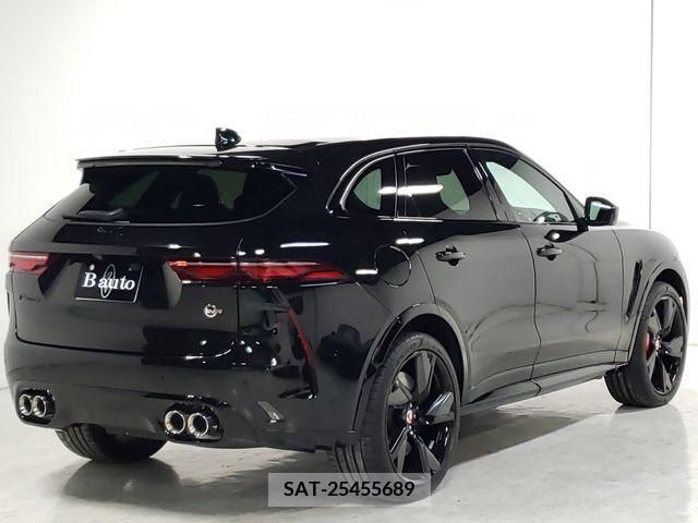 Jaguar F-PACE 2022-11 215598-7