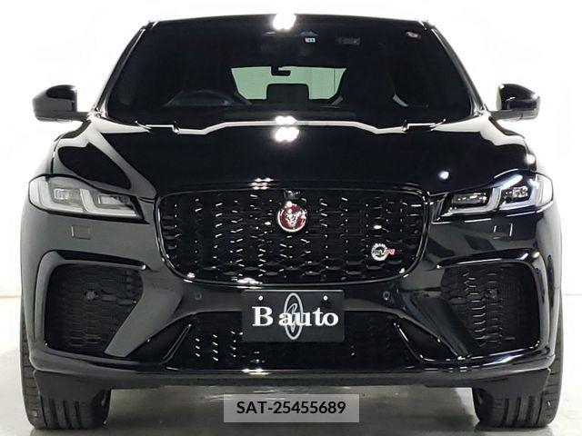 Jaguar F-PACE 2022-11 215598-1