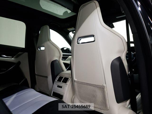 Jaguar F-PACE 2022-11 215598-19