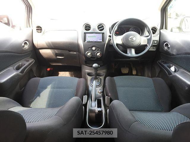 Nissan NOTE 2013-09 346700-1