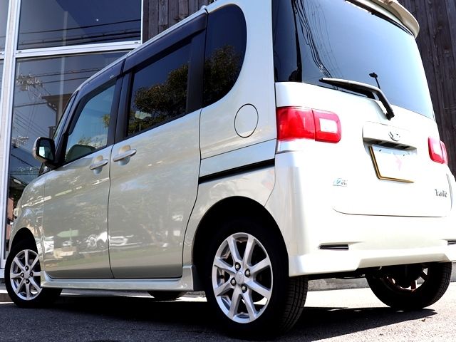 Daihatsu TANTO 2012-12 2019-11