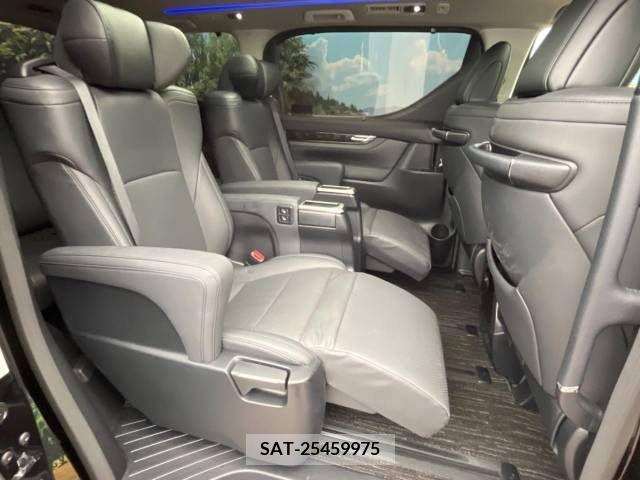 Toyota ALPHARD 2021-12 237697-10