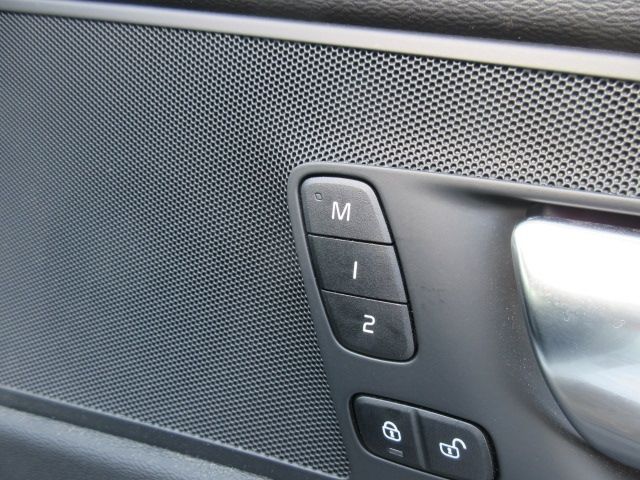 Volvo XC60 2022-09 180991-15