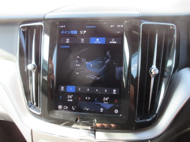 Volvo XC60 2022-09 180991-23