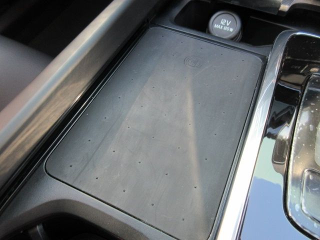 Volvo XC60 2022-09 180991-27