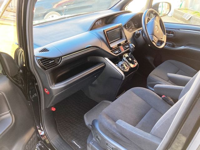 Toyota ESQUIRE 2016-09 187309-9