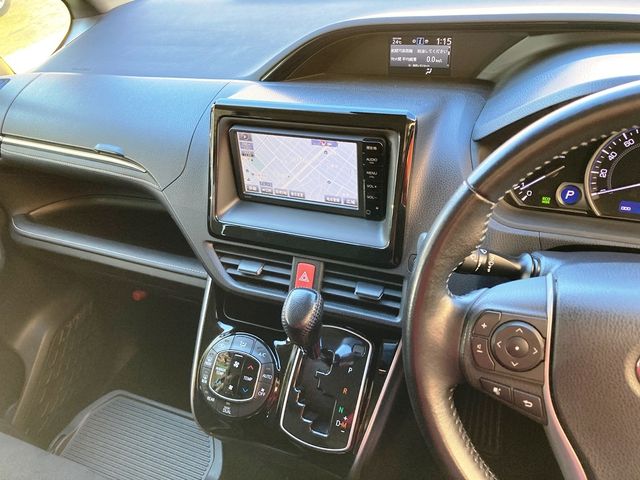 Toyota ESQUIRE 2016-09 187309-27