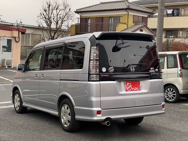 Honda e 2003-09 189452-6