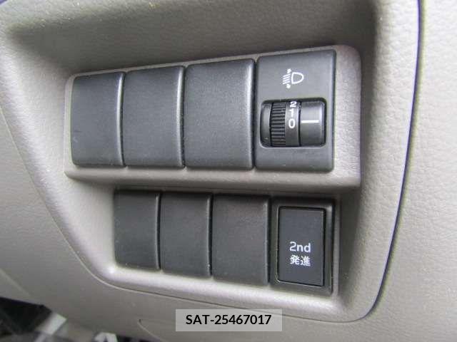 Suzuki EVERY 2018-12 268851-15