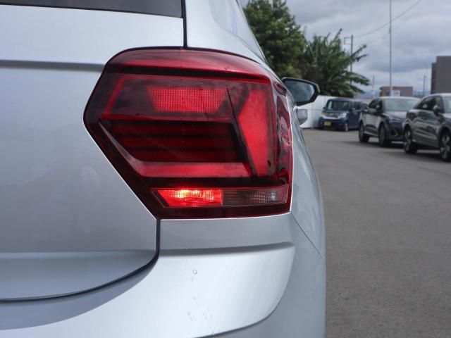 VolksWagen POLO 2020-07 22658-13
