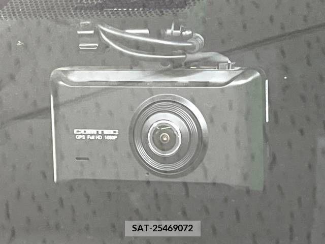 Toyota NOAH 2017-03 216289-6