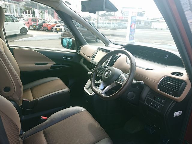 Nissan SERENA 2016-12 21477-12